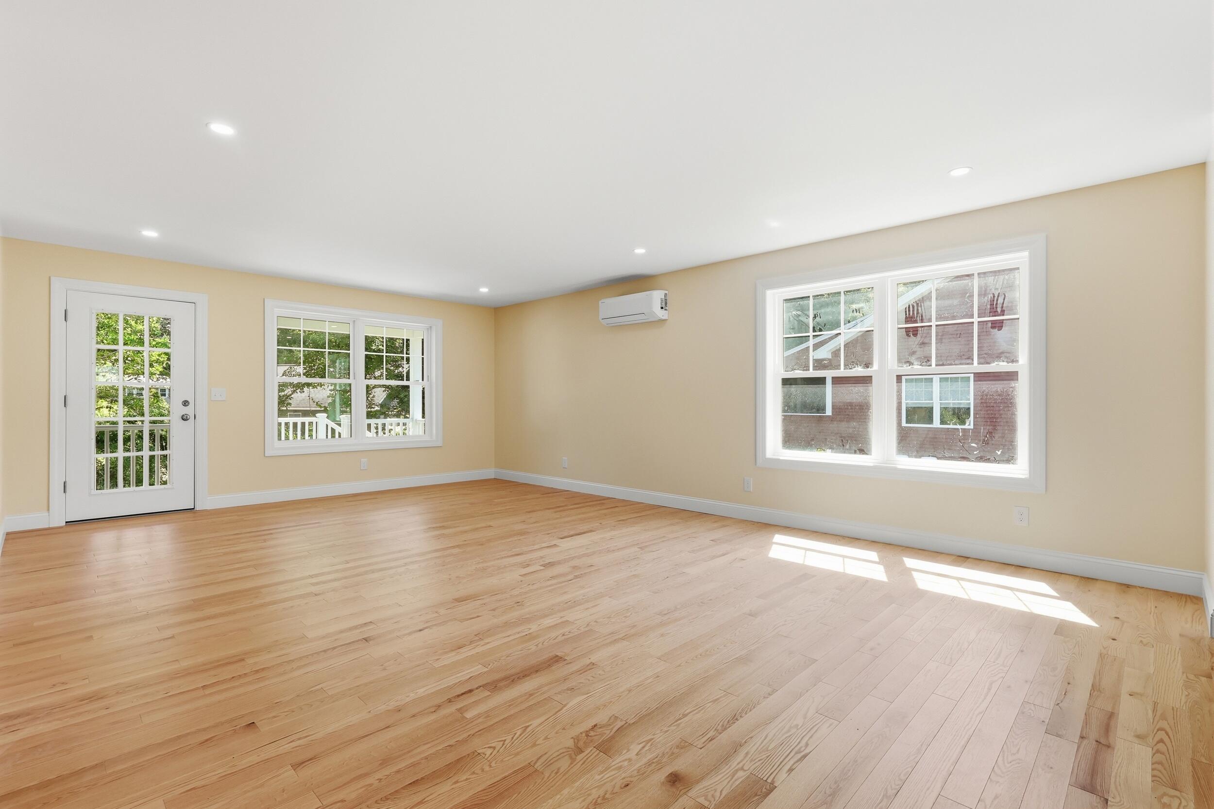 3 Hardwood Lane Property Photo 14