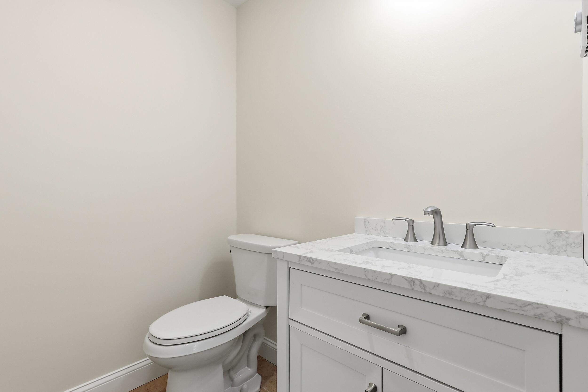3 Hardwood Lane Property Photo 18