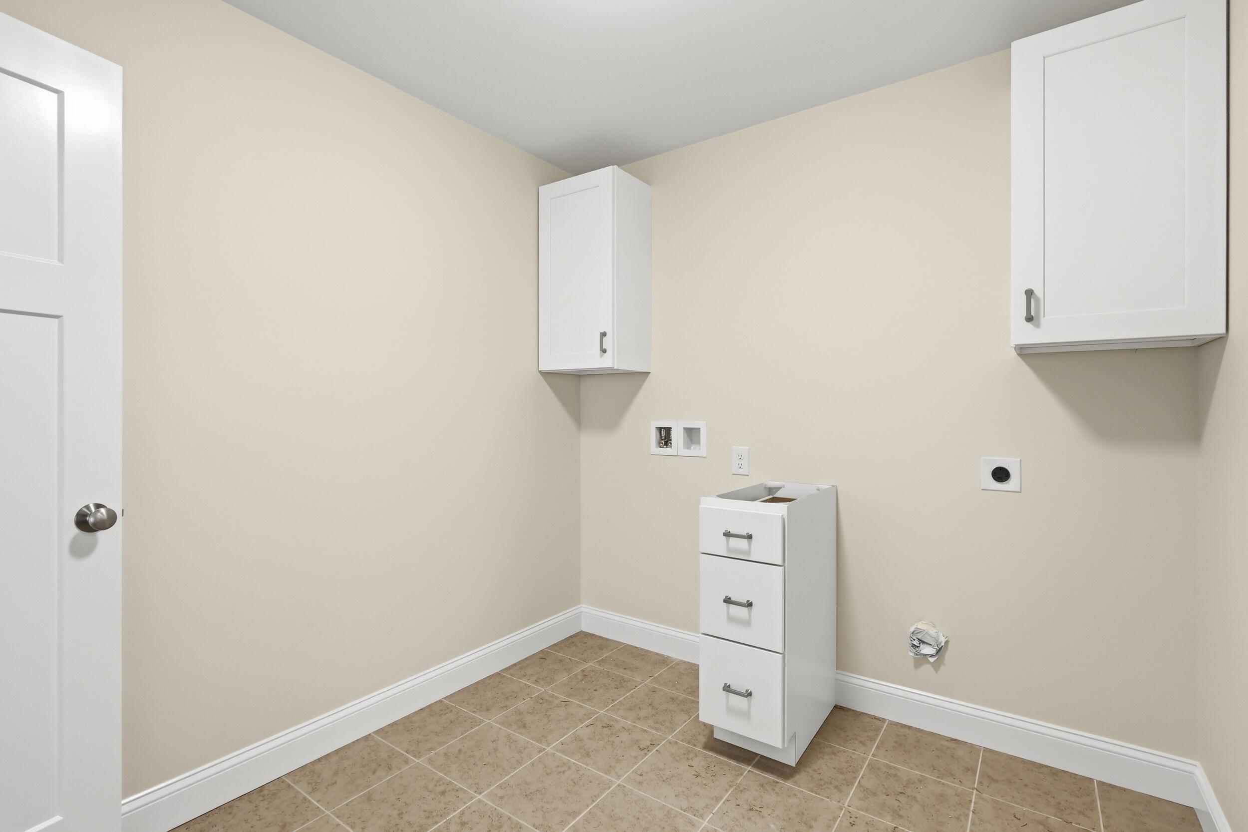 3 Hardwood Lane Property Photo 20