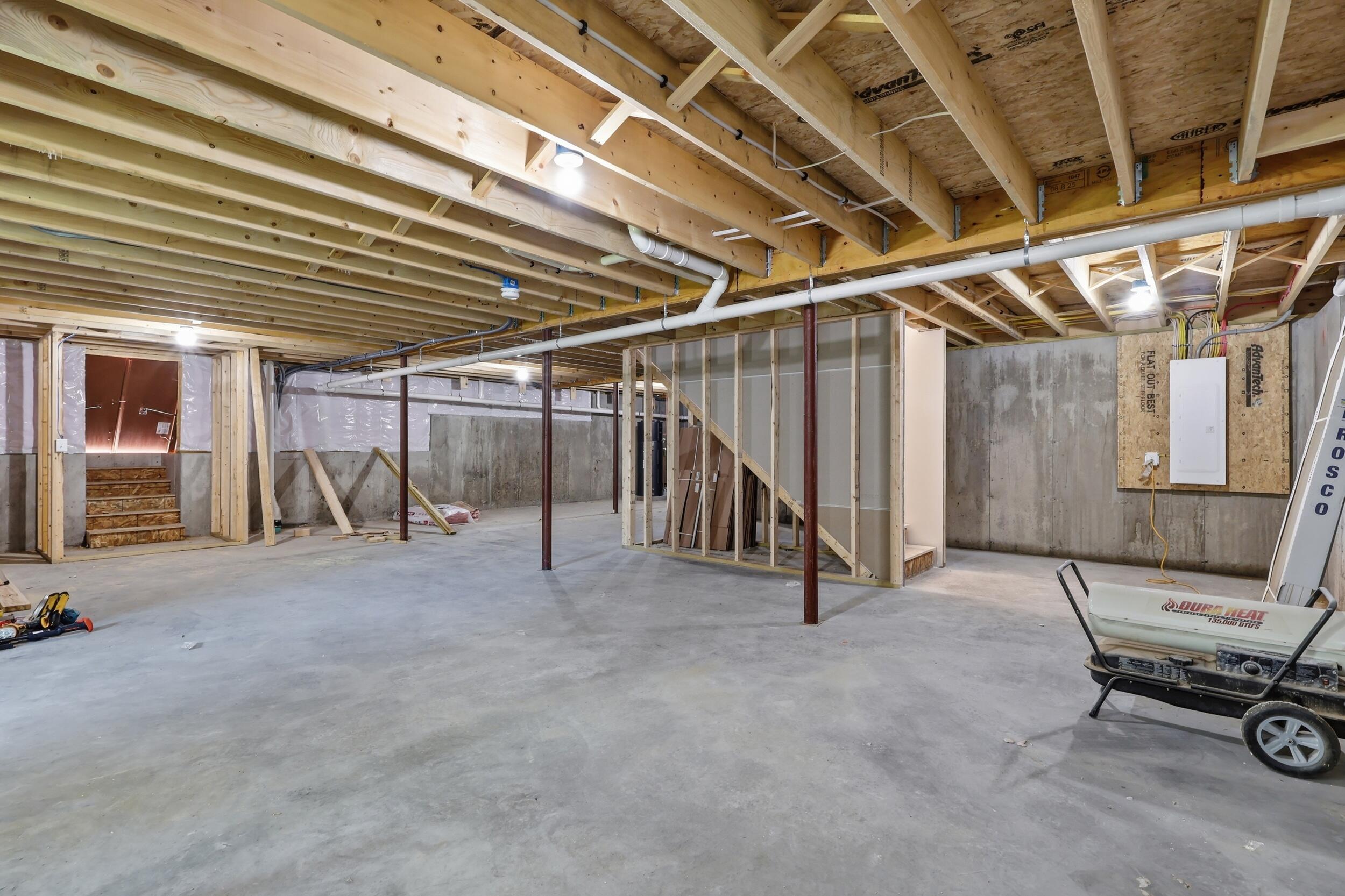 3 Hardwood Lane Property Photo 35