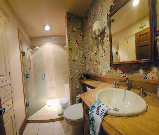 12 Schoolhouse Lane Property Photo 18