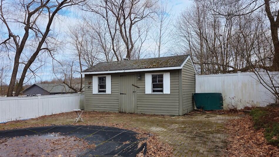 12 Schoolhouse Lane Property Photo 28