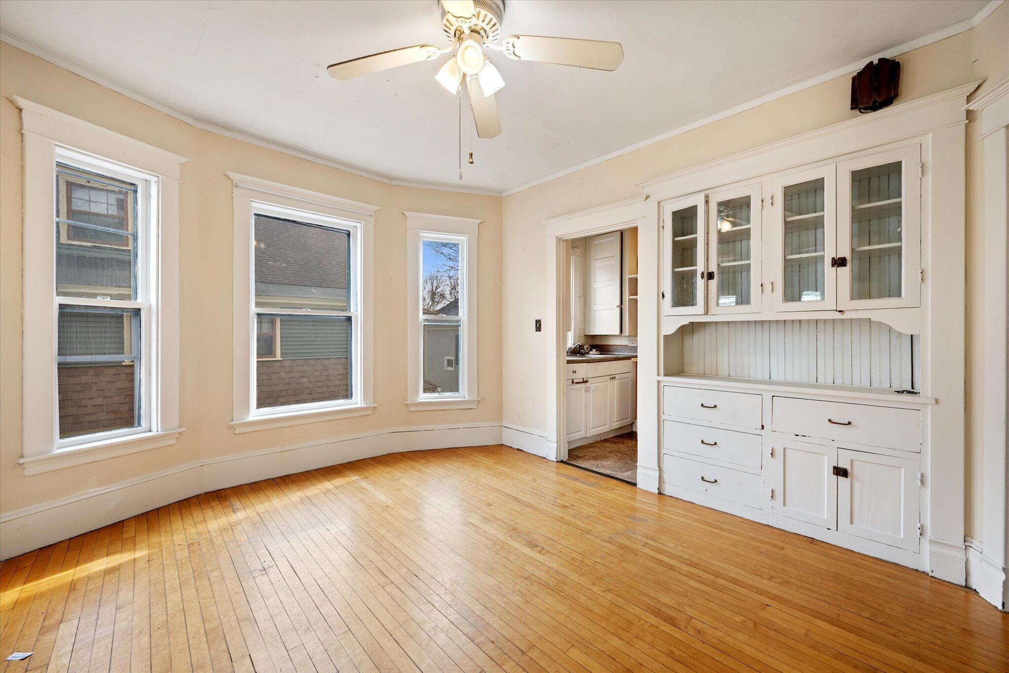 284 French Street Property Photo 8