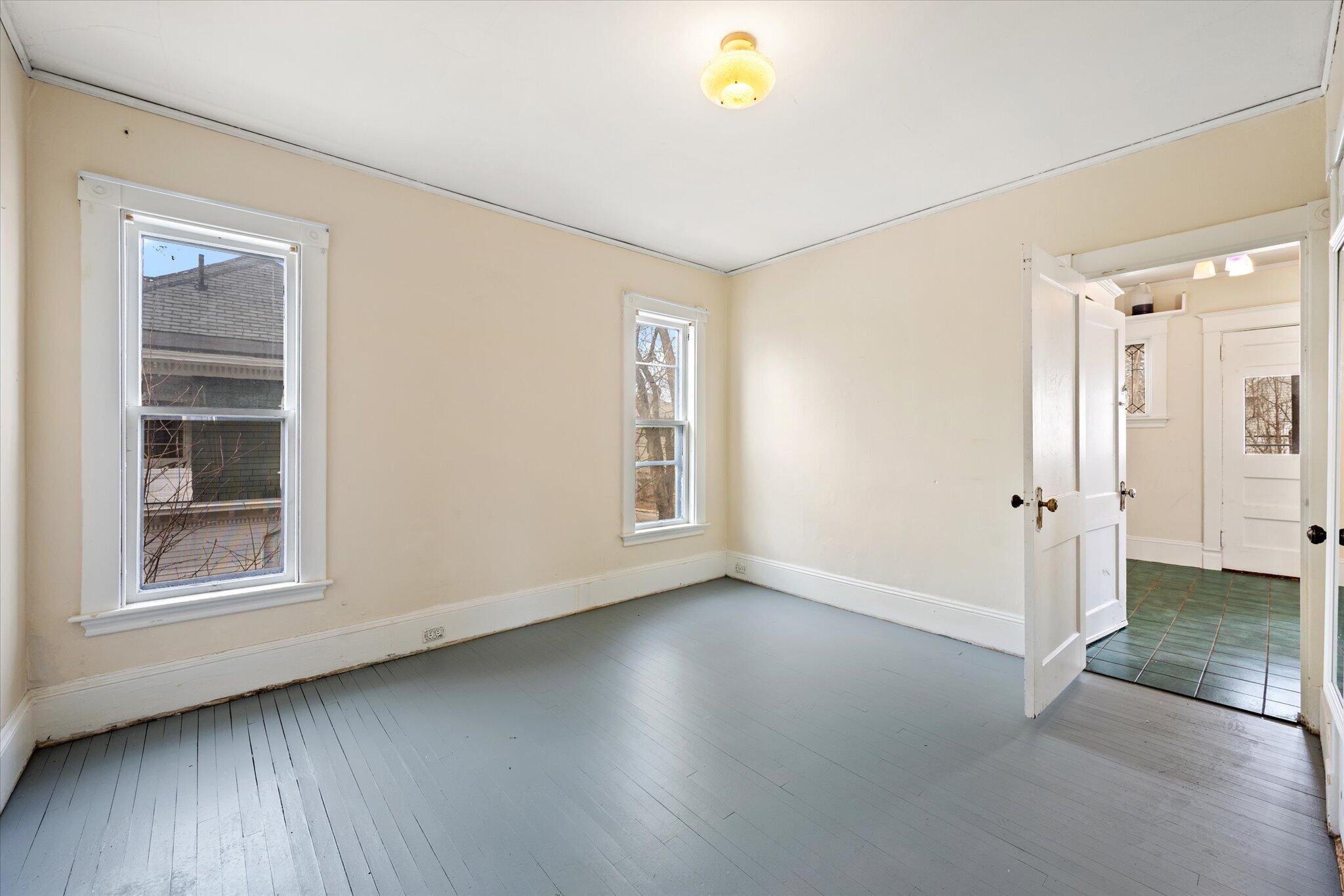 284 French Street Property Photo 11