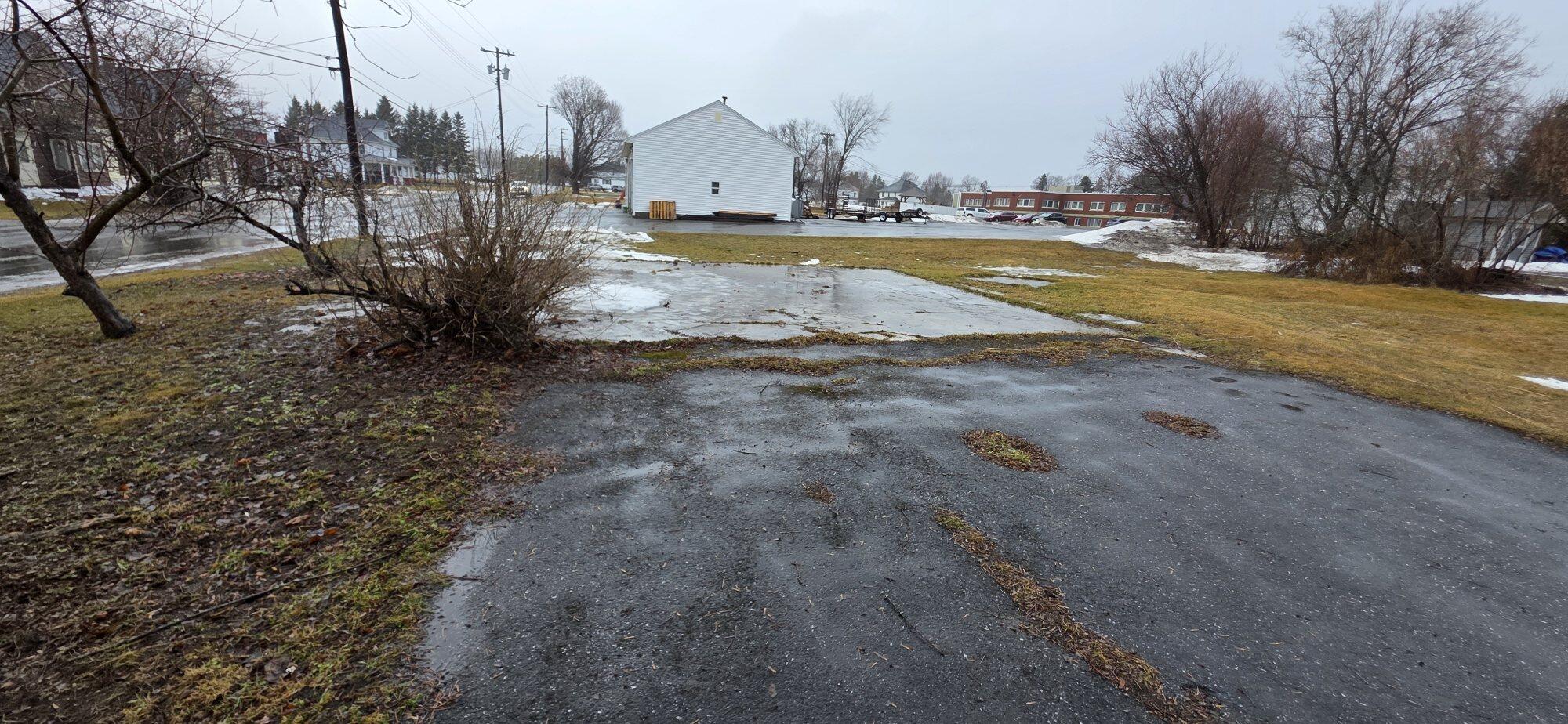 20 Presque Isle Street Property Photo 3