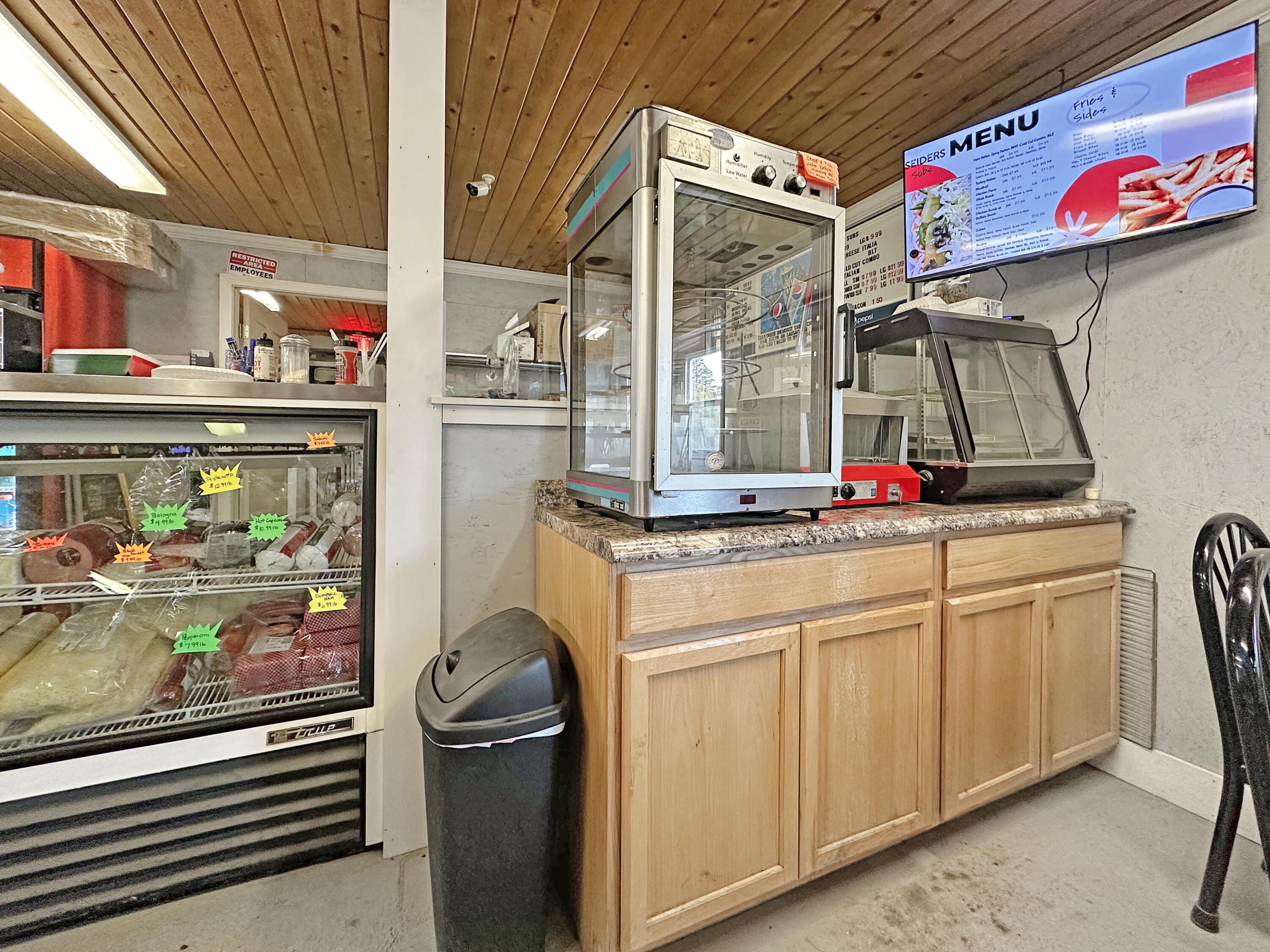 49 Property Photo 16