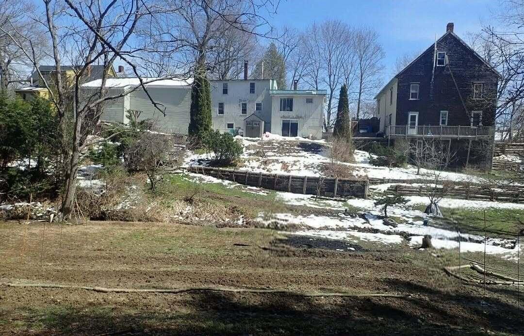 38 Main Street Property Photo 59