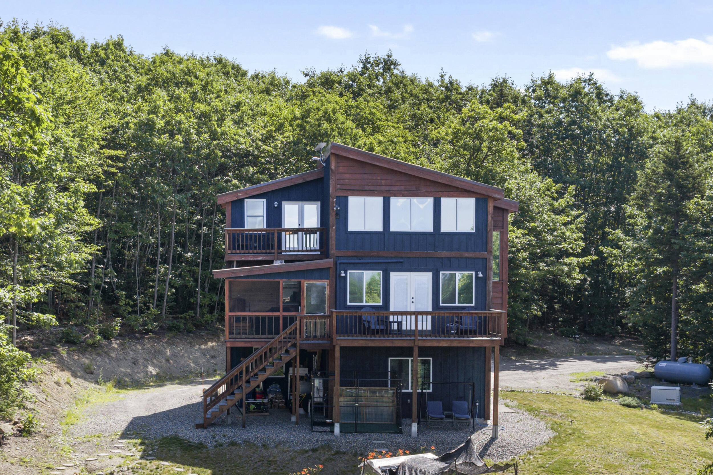 30 Lake View Drive Property Photo 1