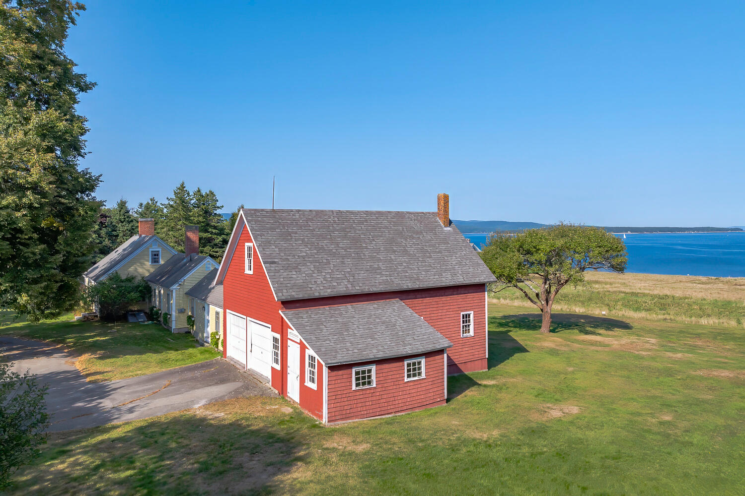 435 Seawall Road Property Photo 1