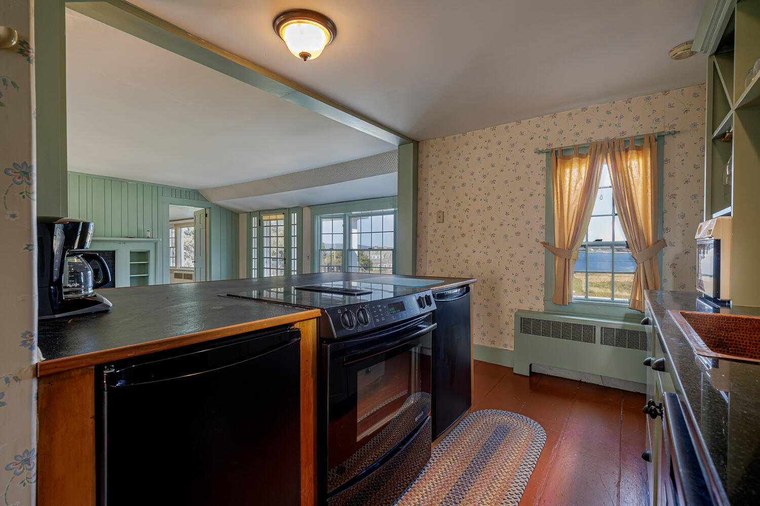 435 Seawall Road Property Photo 14