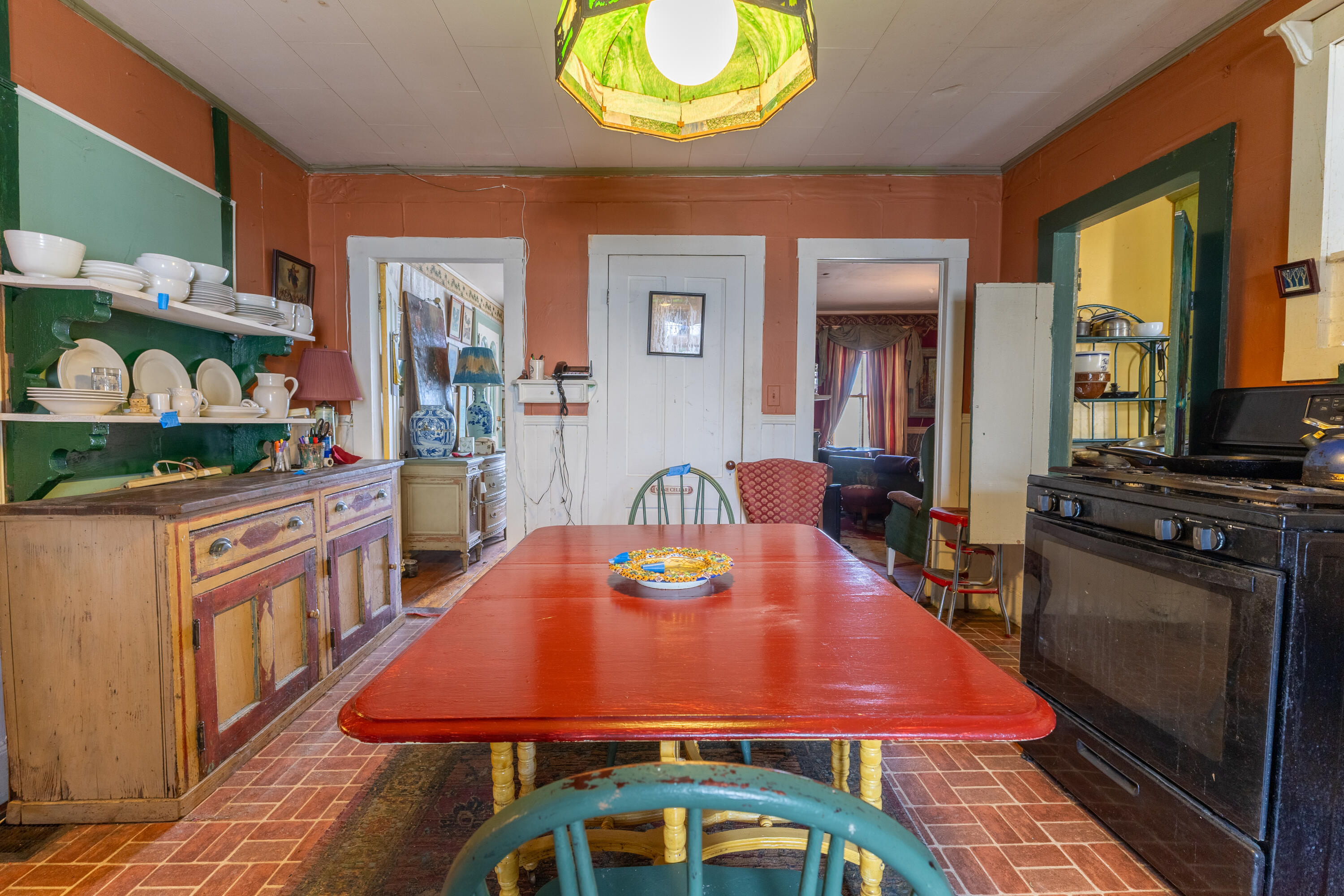 68 Village Rd. Property Photo 14