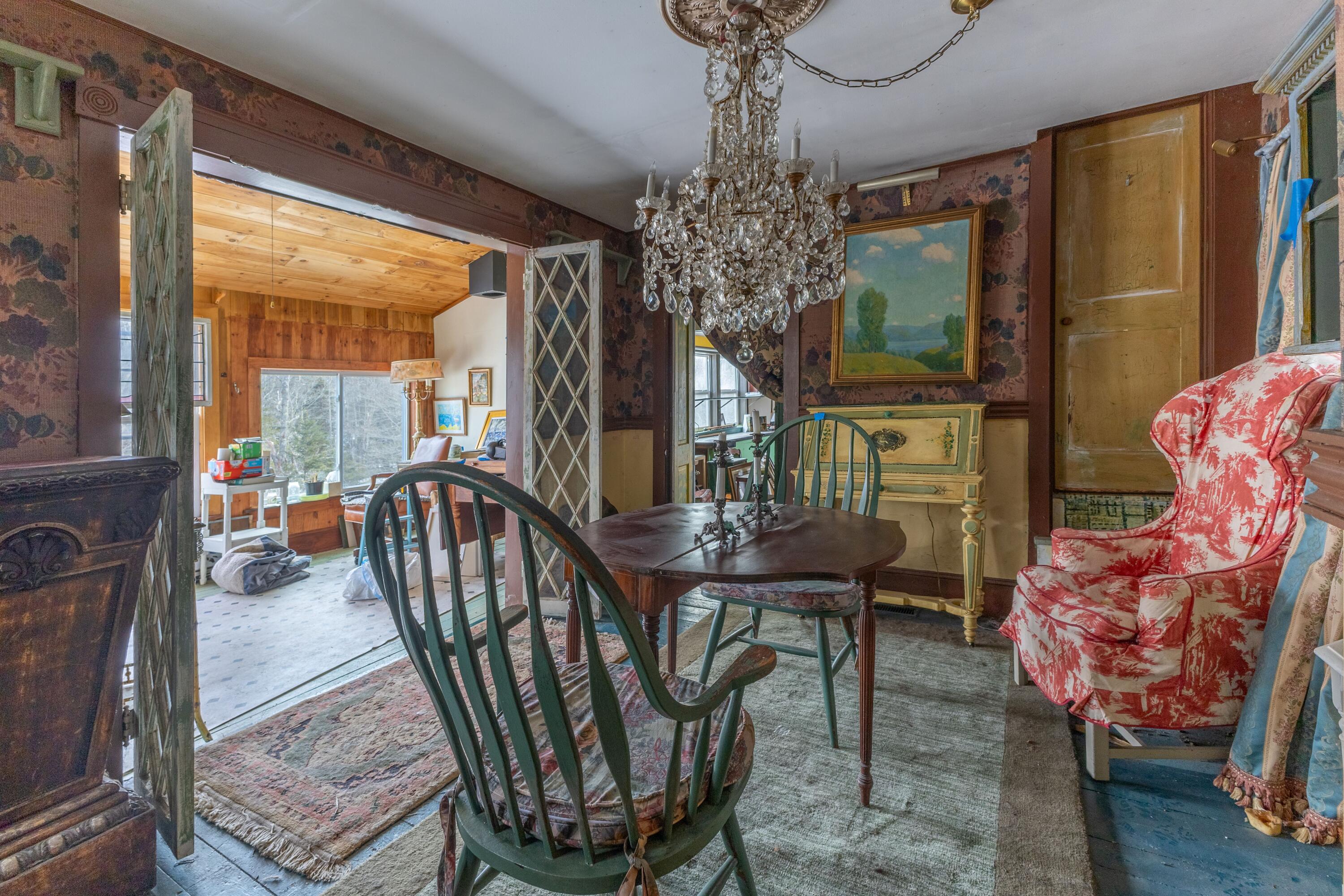 68 Village Rd. Property Photo 16