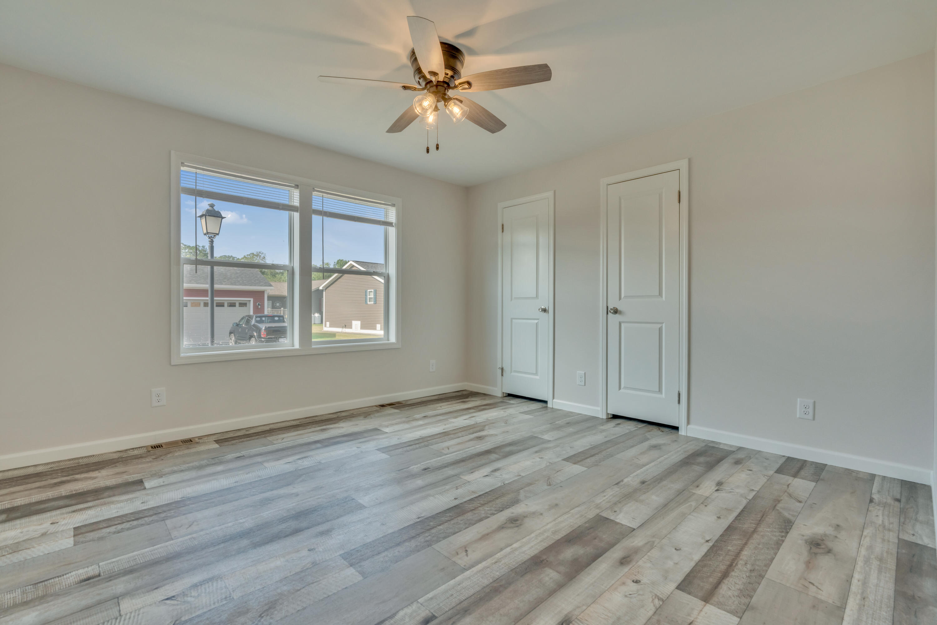 8 Colony Way Property Photo 15