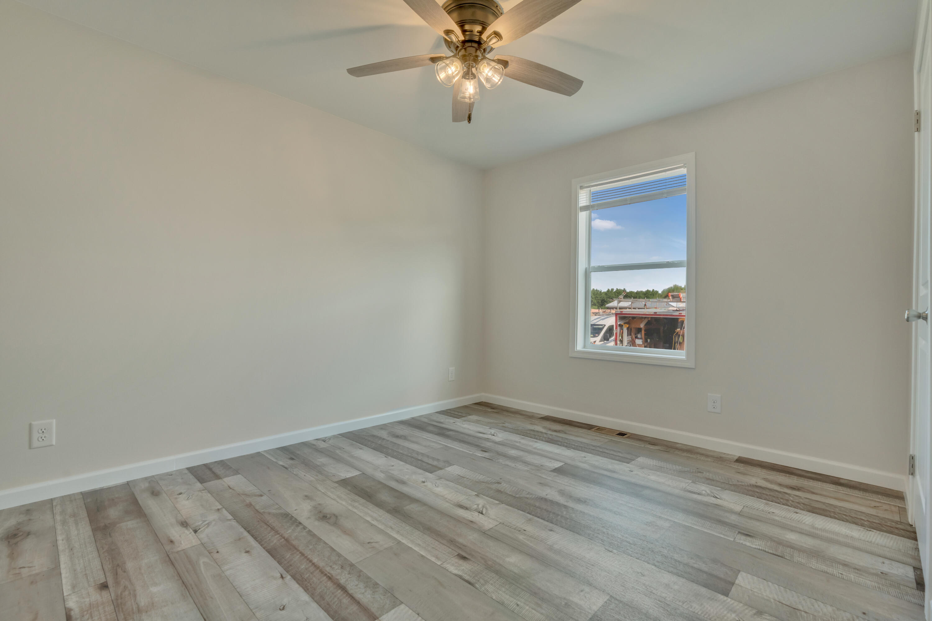 8 Colony Way Property Photo 17