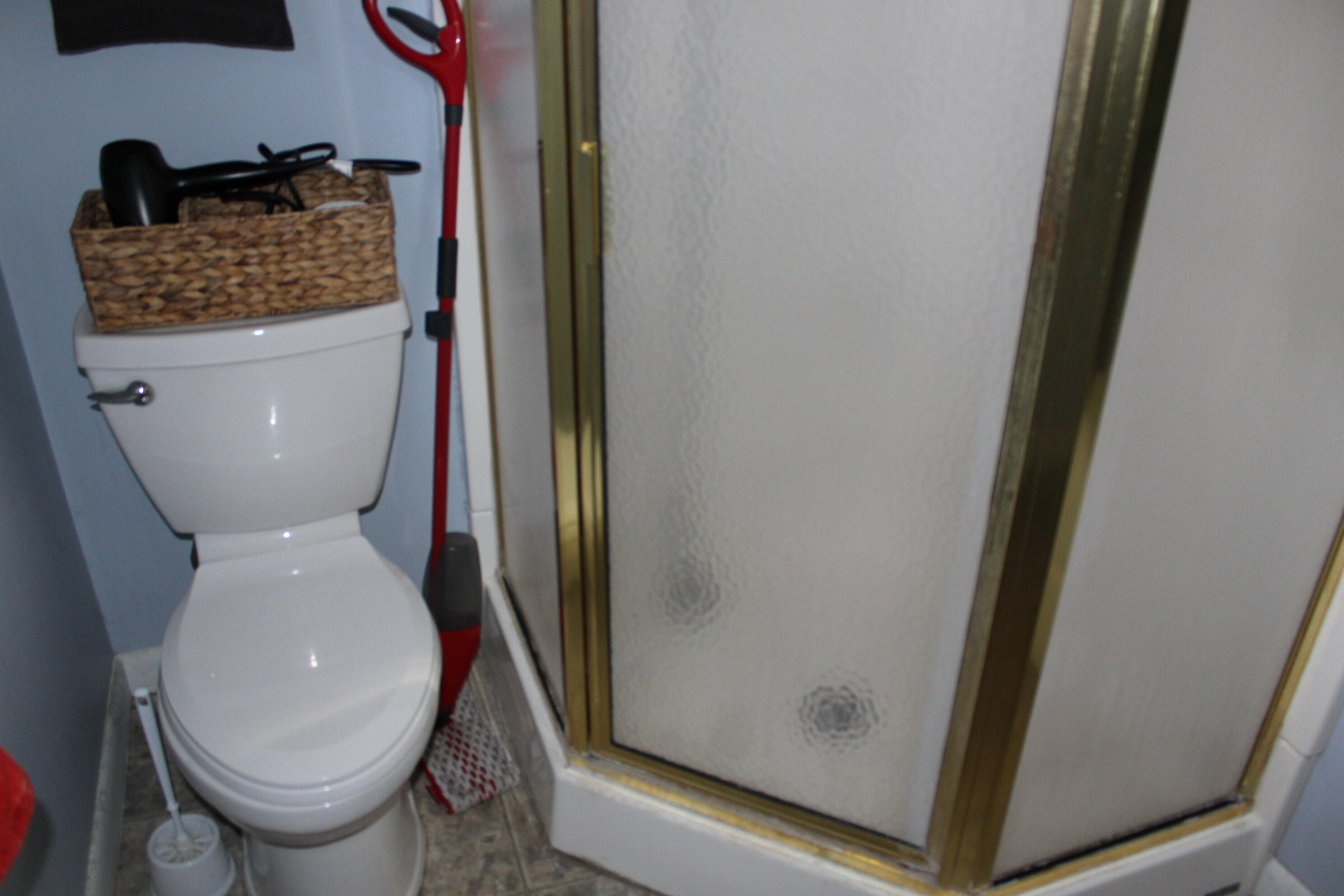 43 Page Avenue Property Photo 10