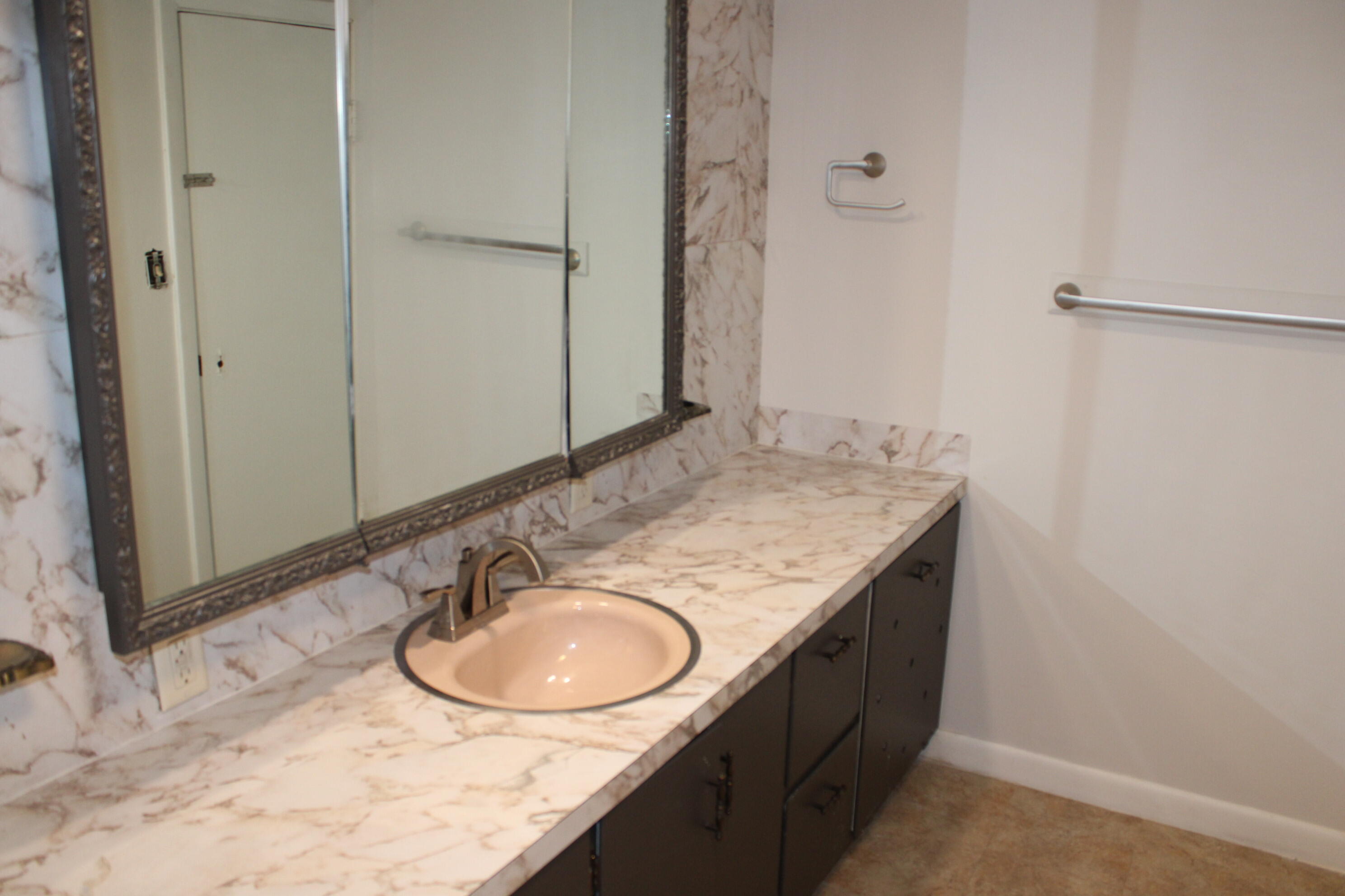 43 Page Avenue Property Photo 25