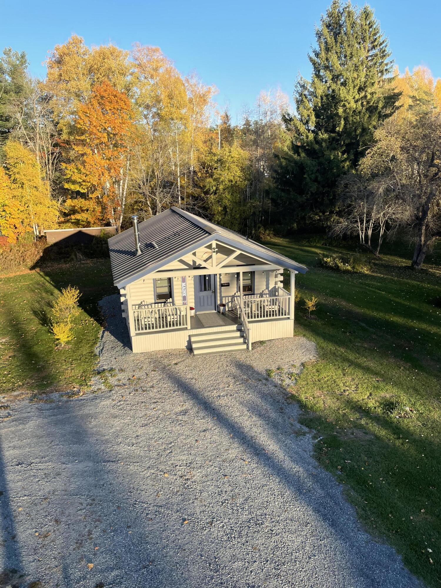 148 College Avenue Property Photo 4