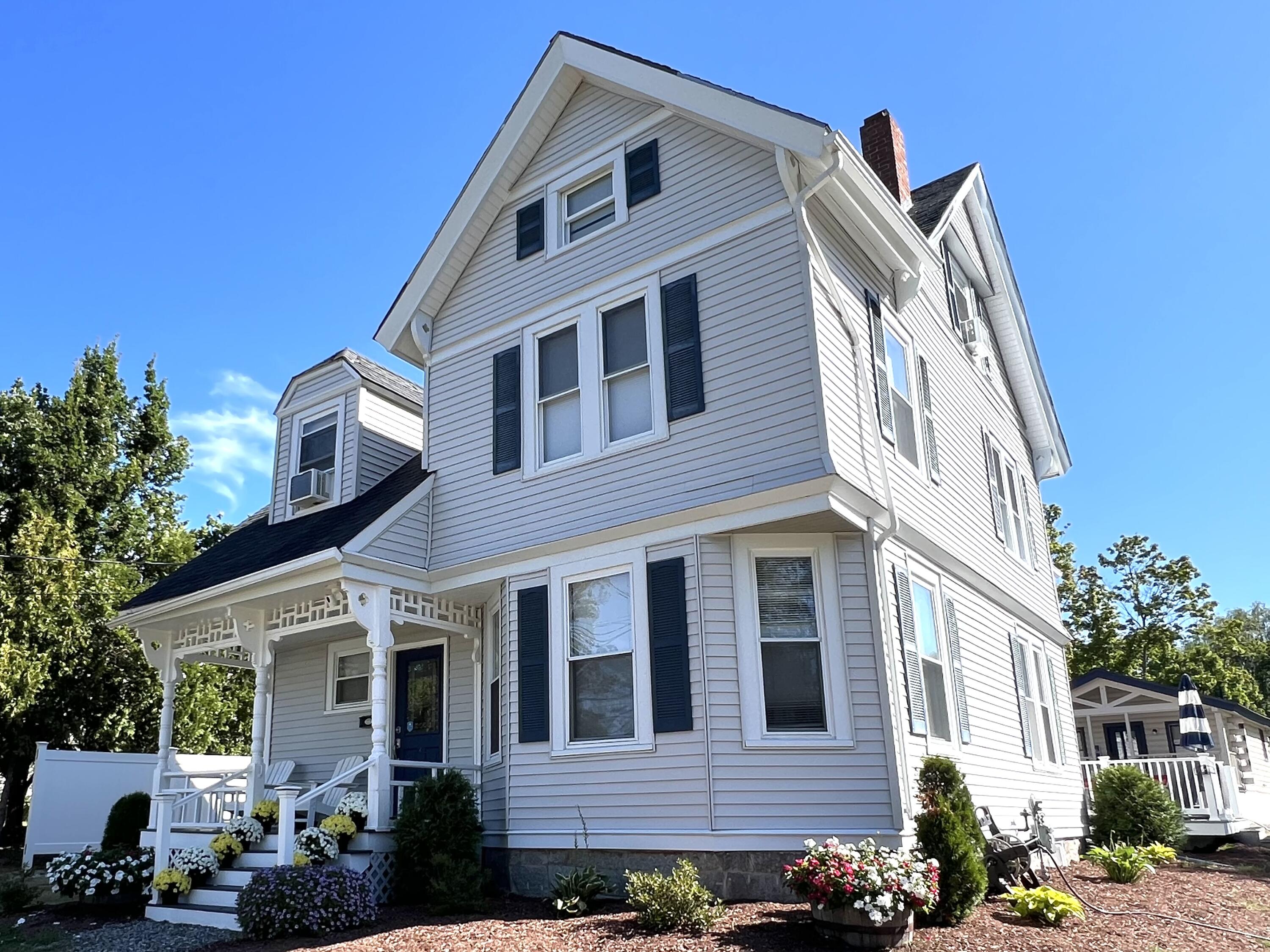 148 College Avenue Property Photo 10
