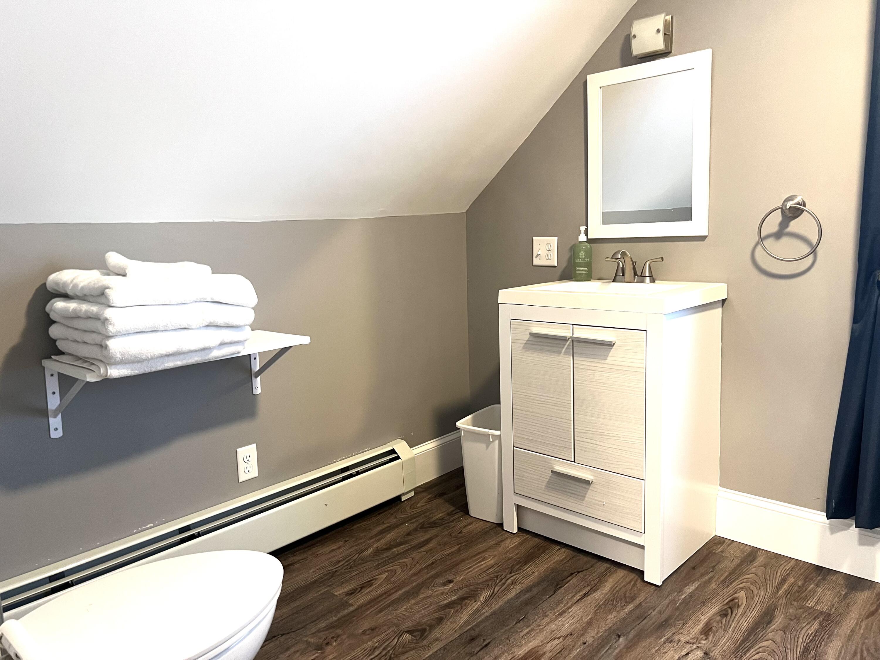 148 College Avenue Property Photo 69
