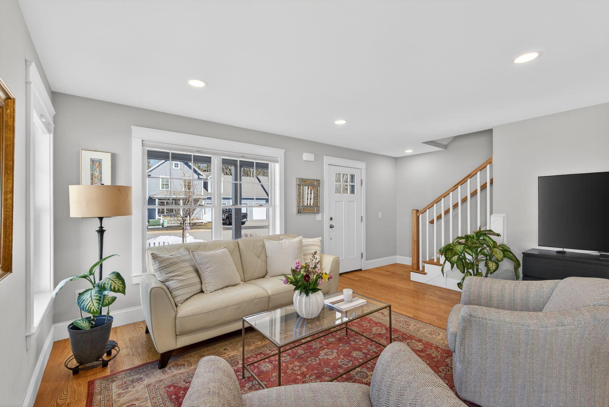 17 Webhannet Place 11 Property Photo 6