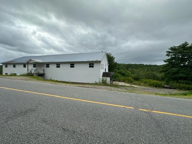 168 Highland Terrace Property Photo 4