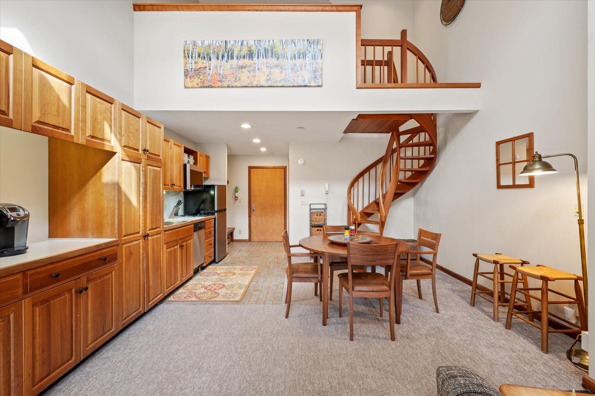 364 Sugartree One Property Photo 13