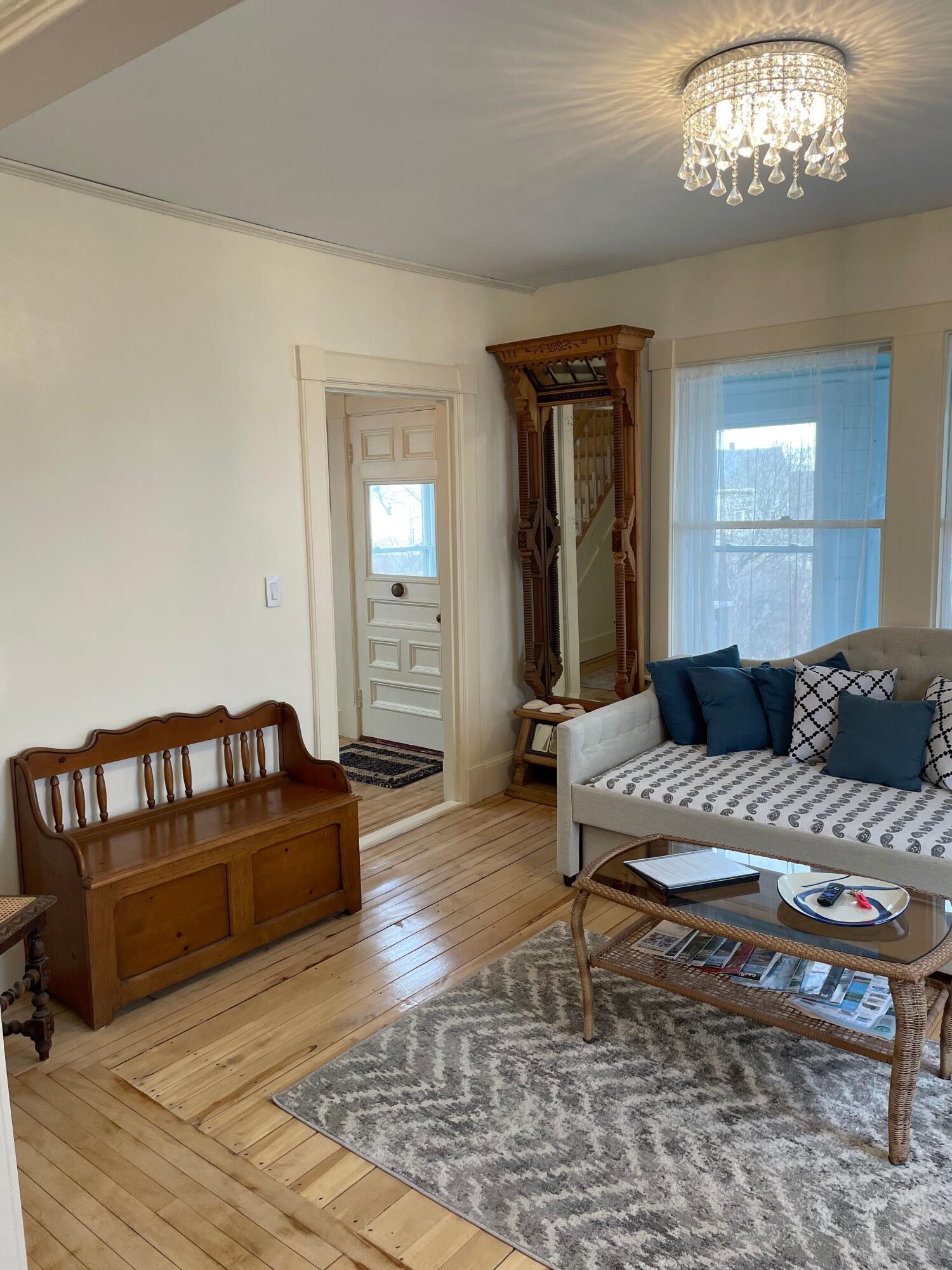 7 Townsend Lane Property Photo 10