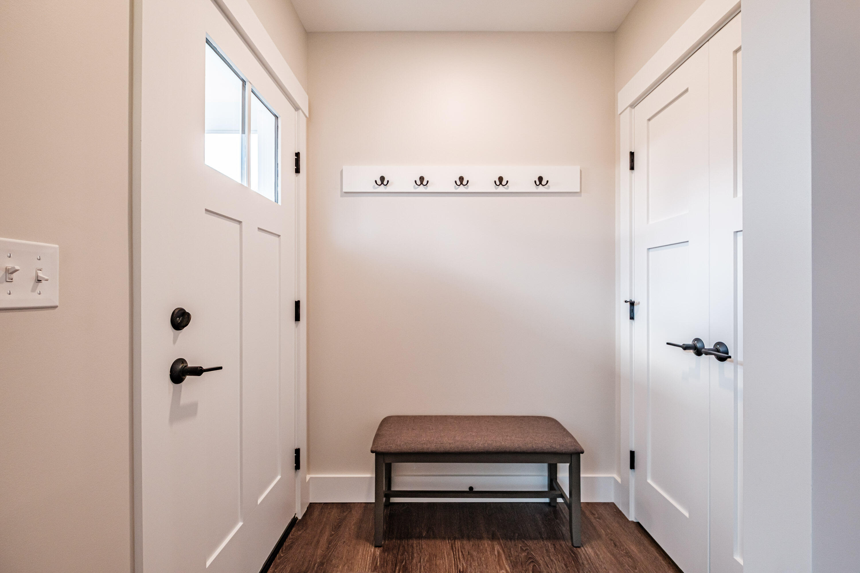 19 Efficiency Way Property Photo 5
