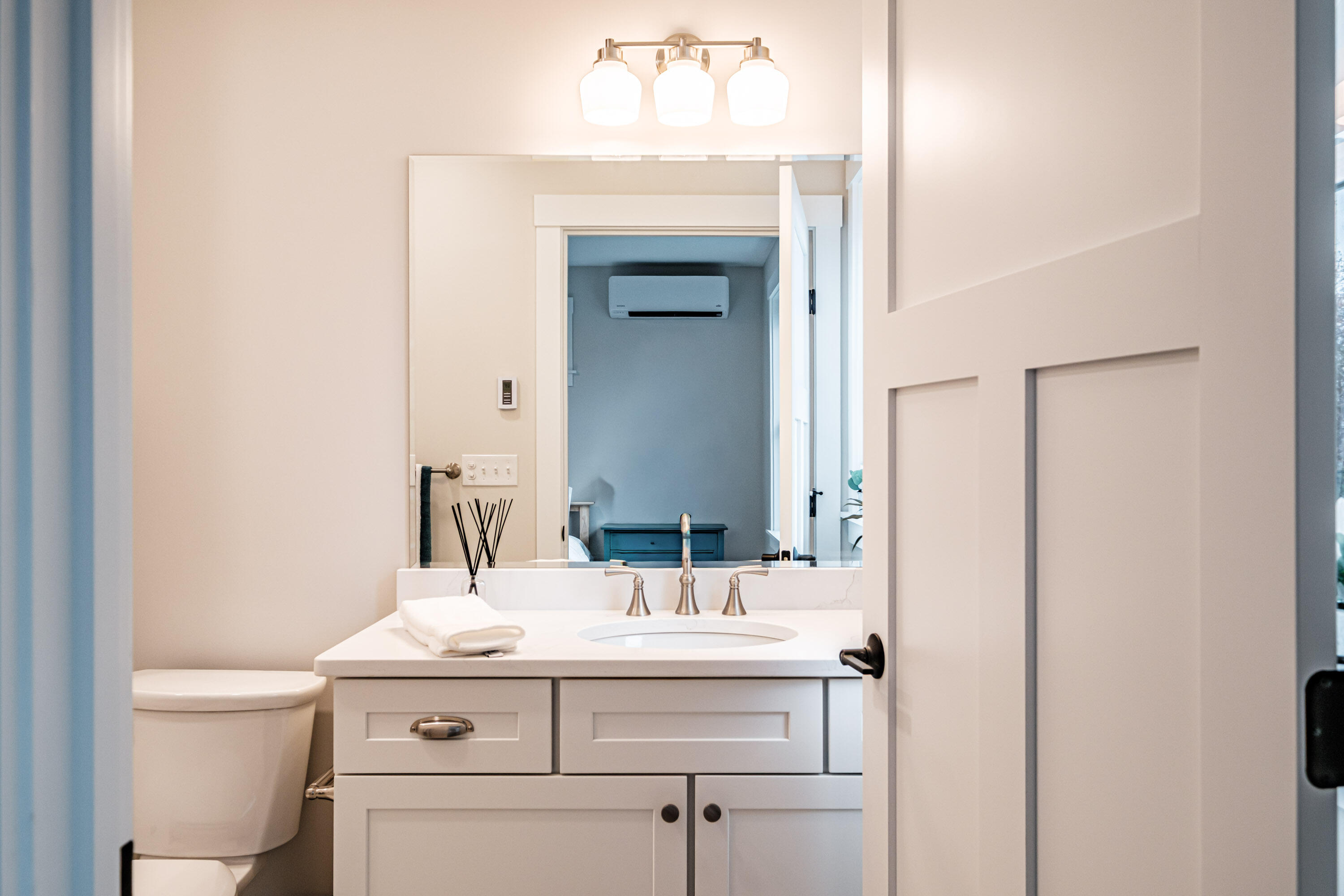 19 Efficiency Way Property Photo 42