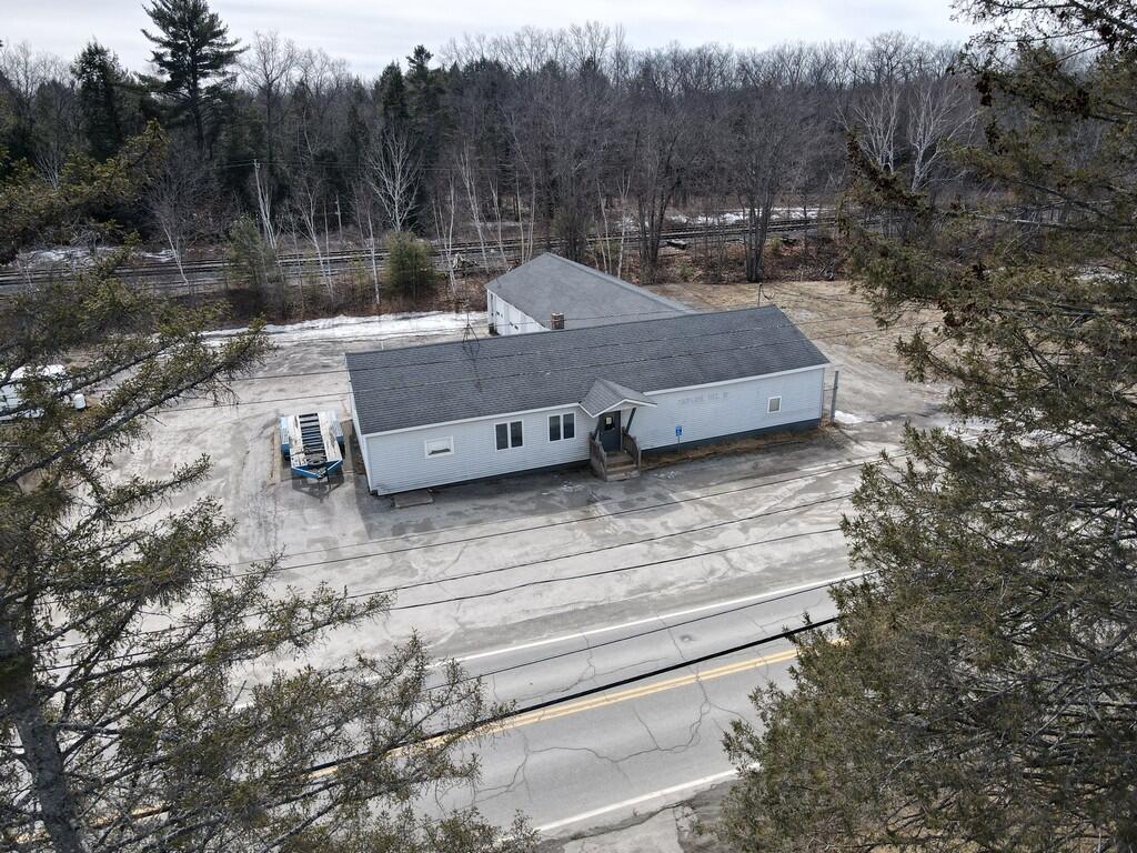 235 Hunnewell Avenue Property Photo 1