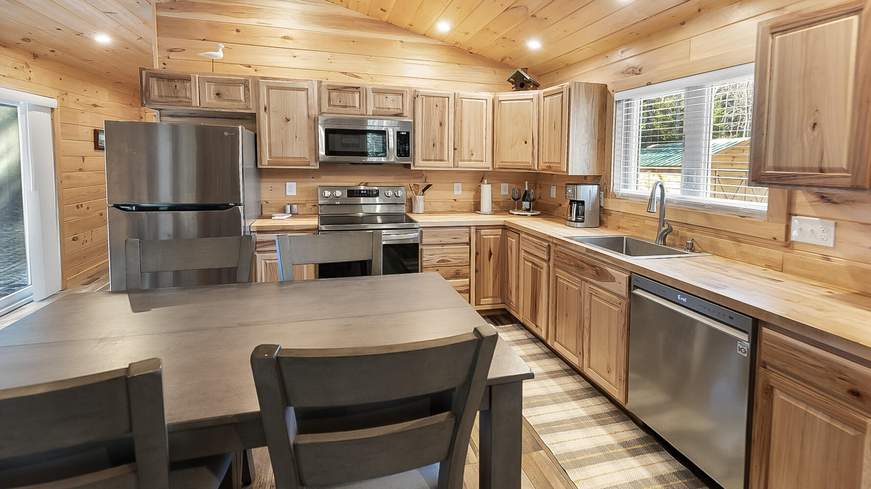 92 Cottage Shore Drive Property Photo 15