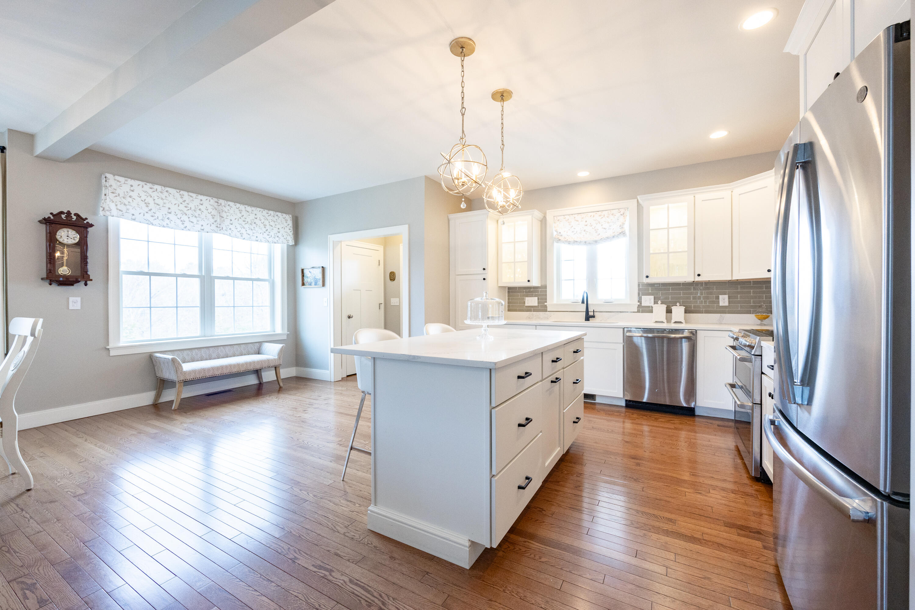 8 Grover Avenue Property Photo 6