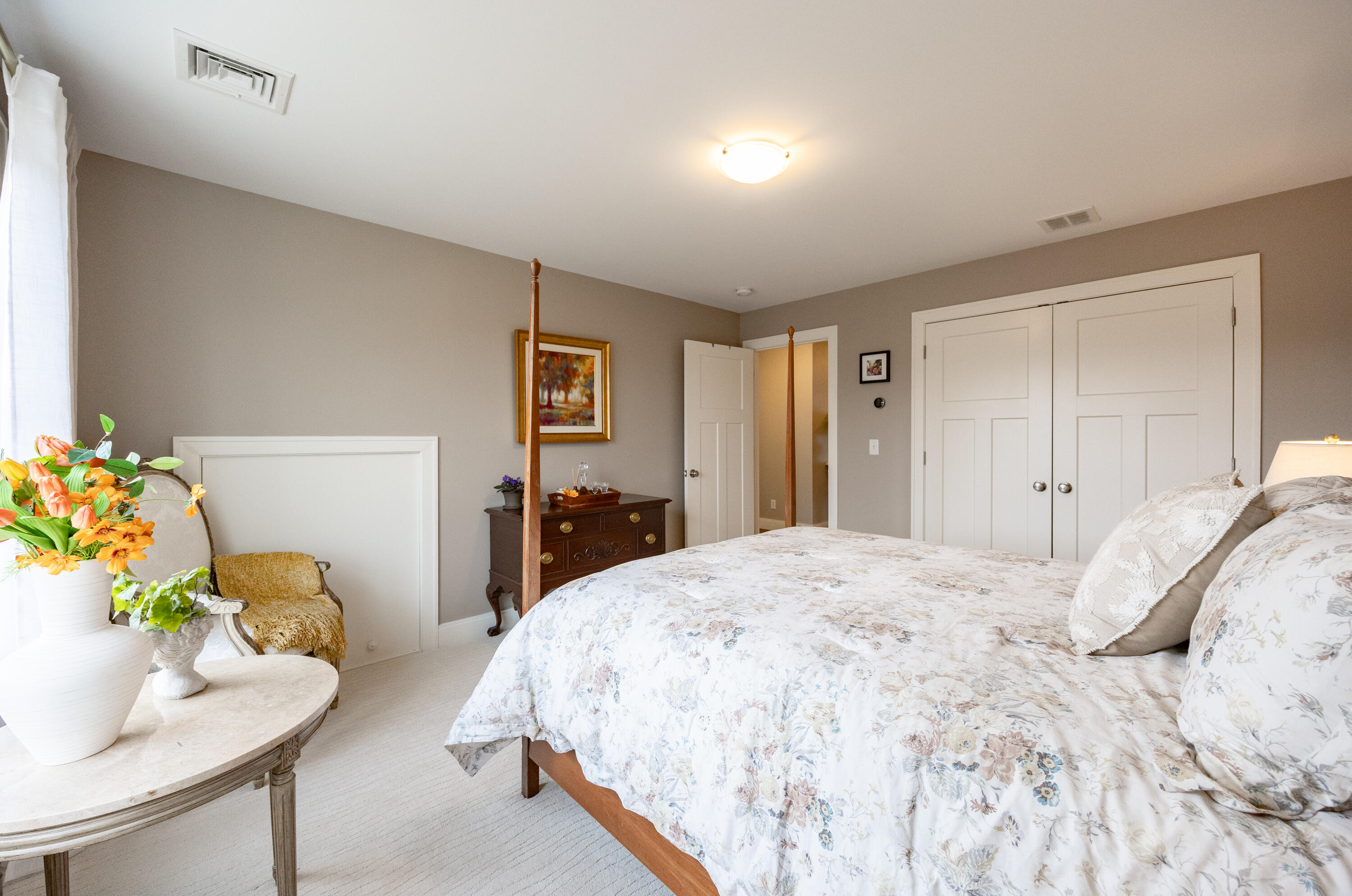 8 Grover Avenue Property Photo 24