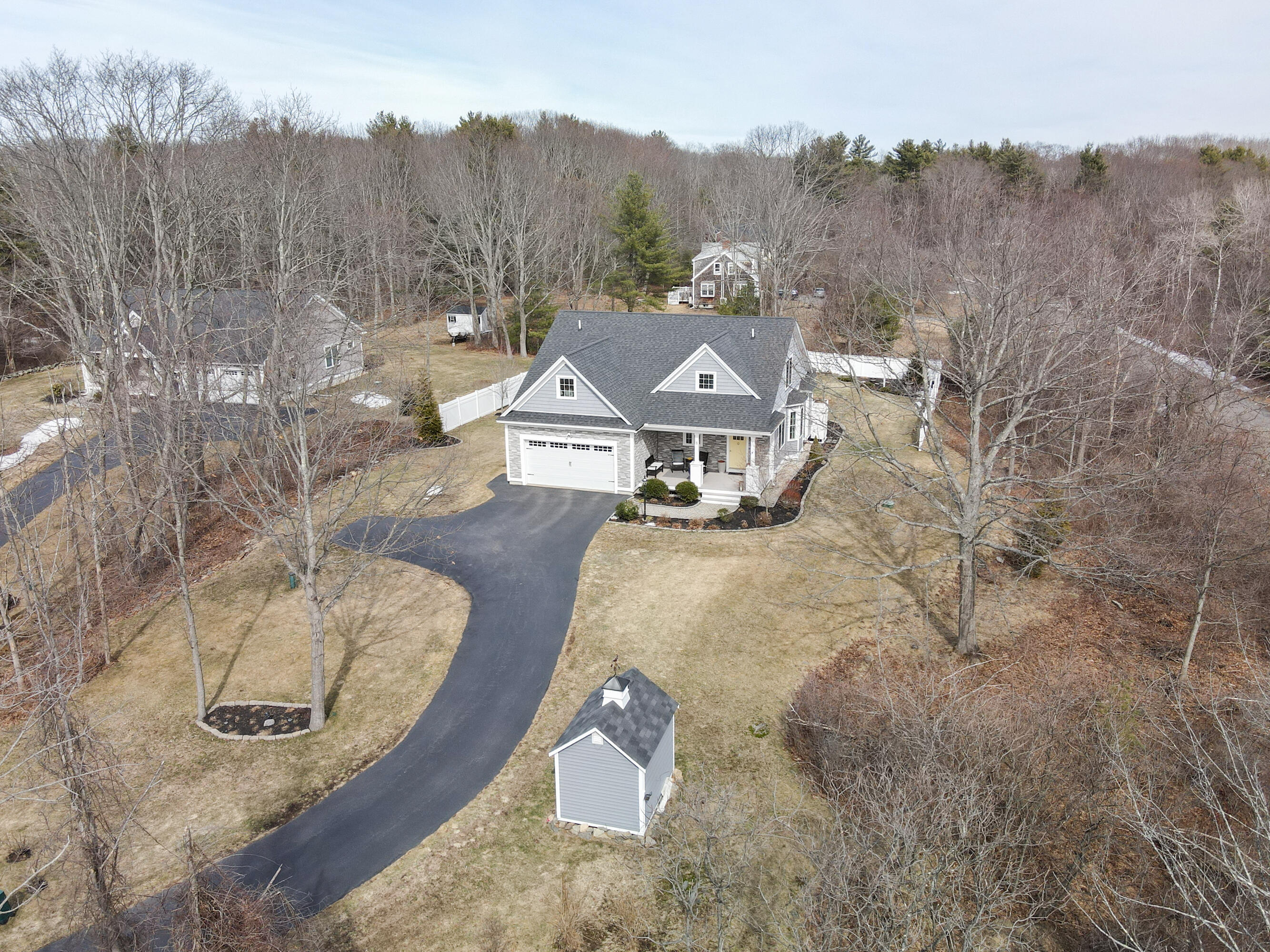 8 Grover Avenue Property Photo 33