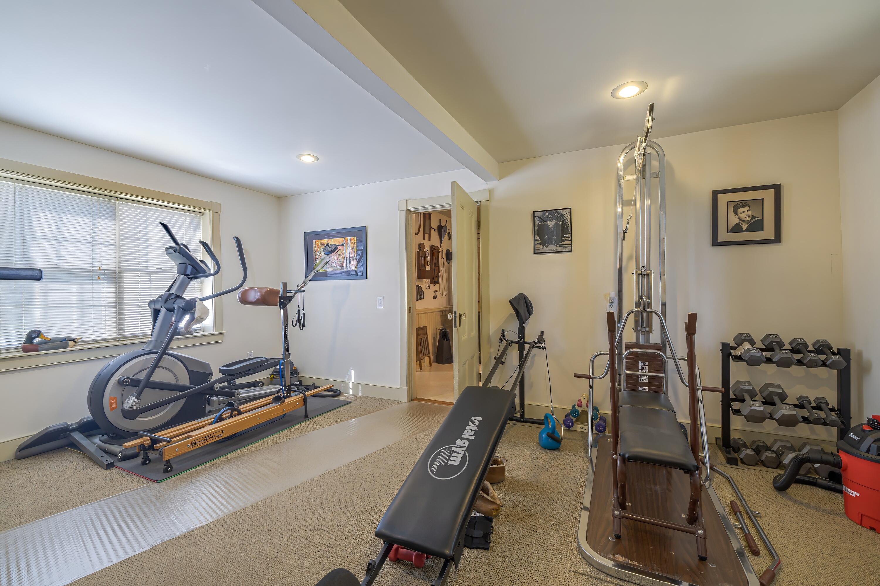 200 Surry Road Property Photo 20