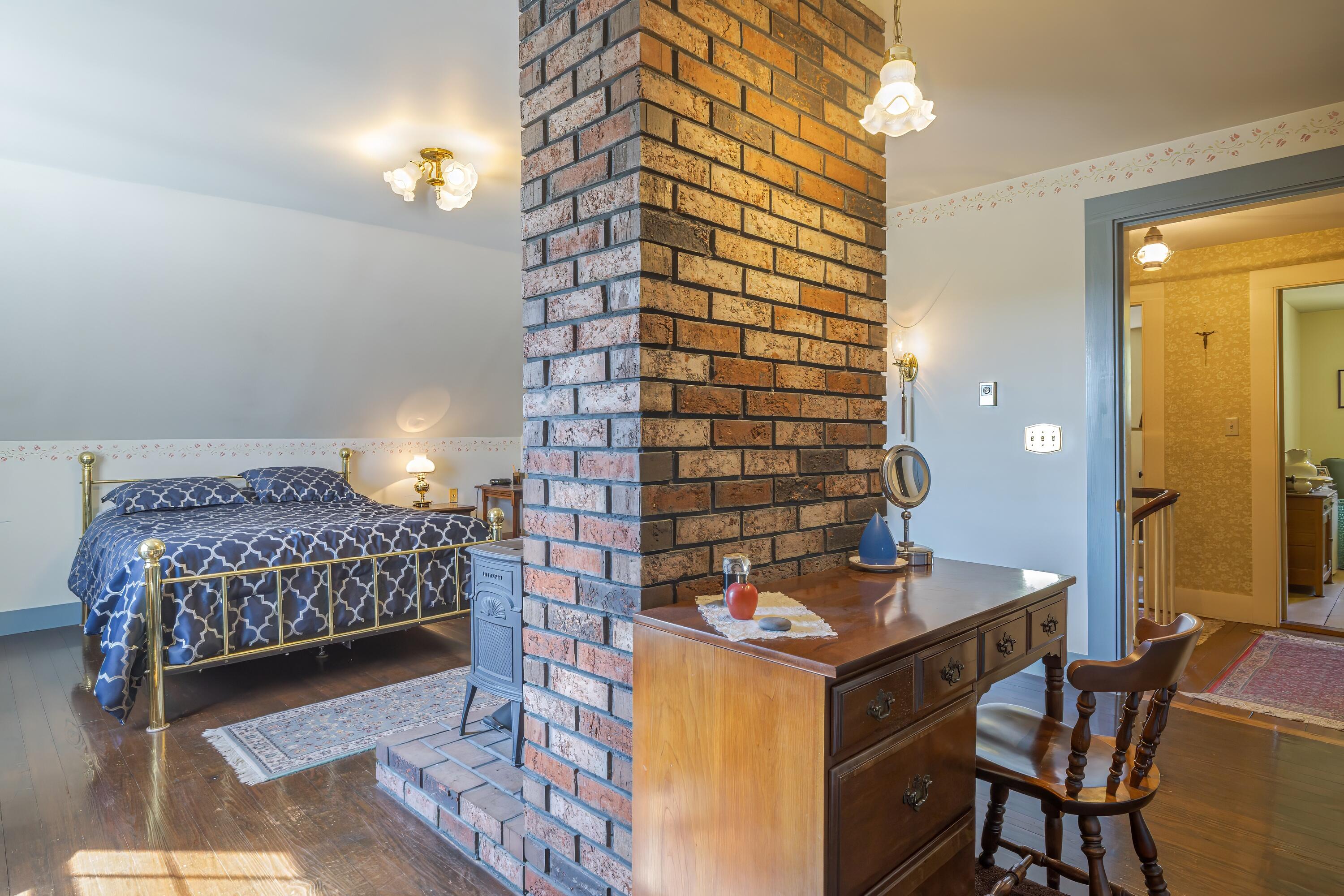 200 Surry Road Property Photo 23