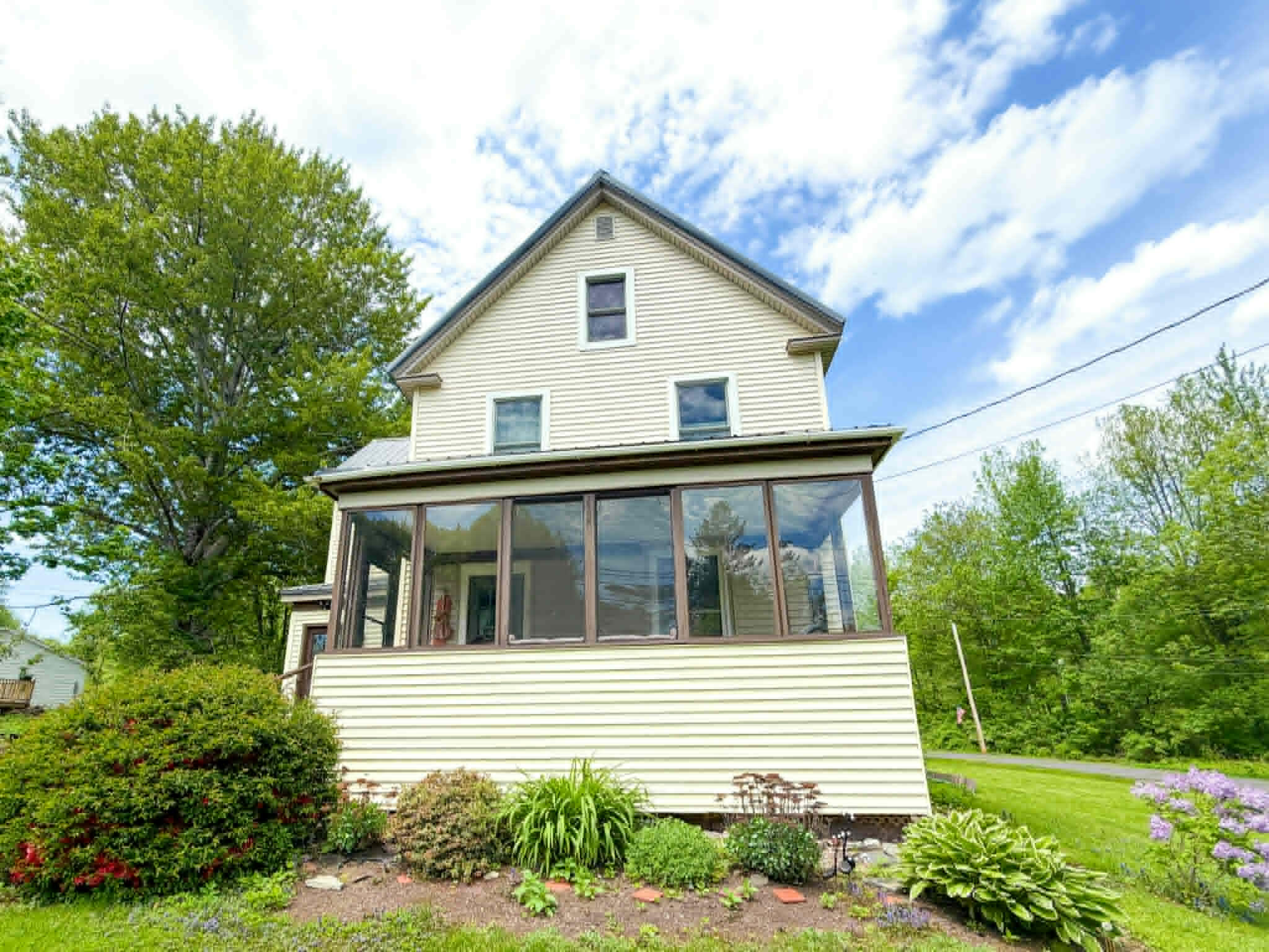 178 Main Road S Property Photo 2