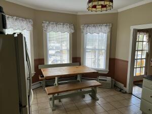 88 Pine Street Property Photo 9