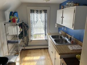 88 Pine Street Property Photo 27