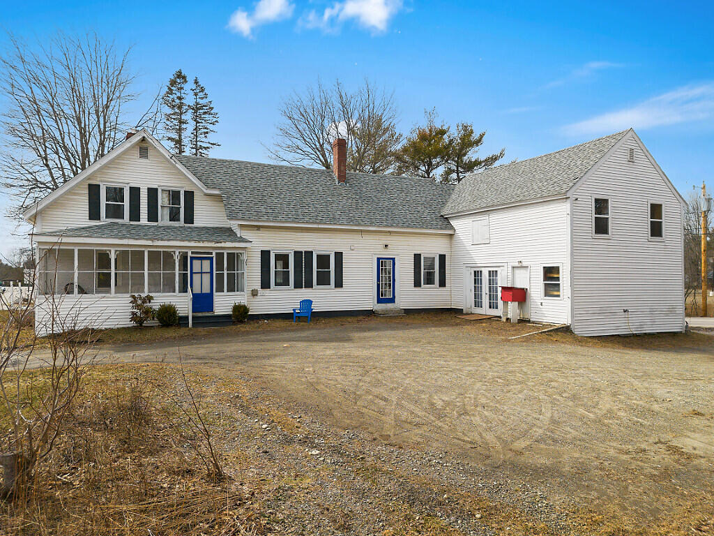903 Western Avenue Property Photo 3