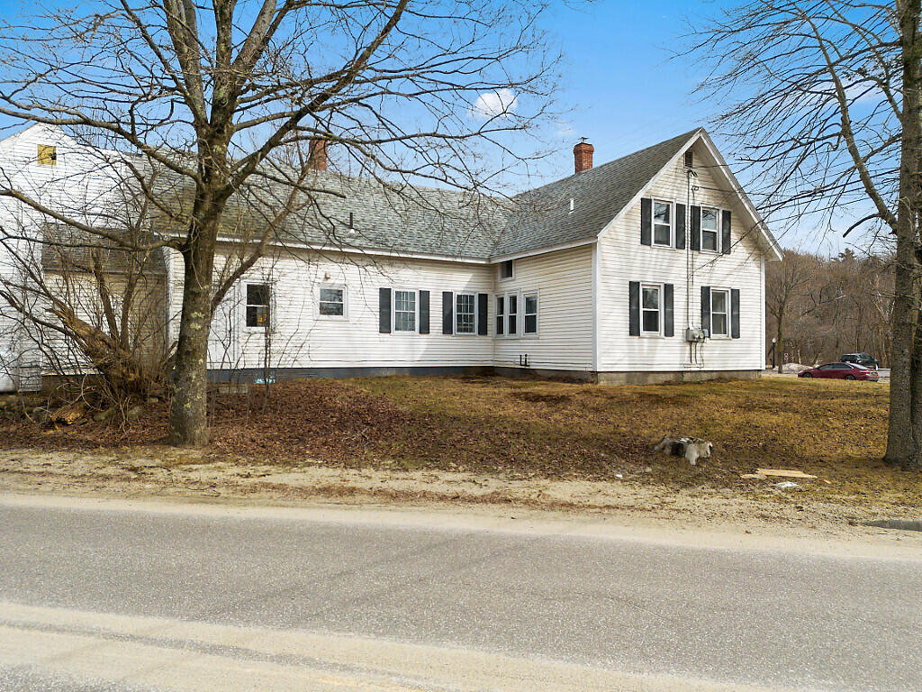 903 Western Avenue Property Photo 38