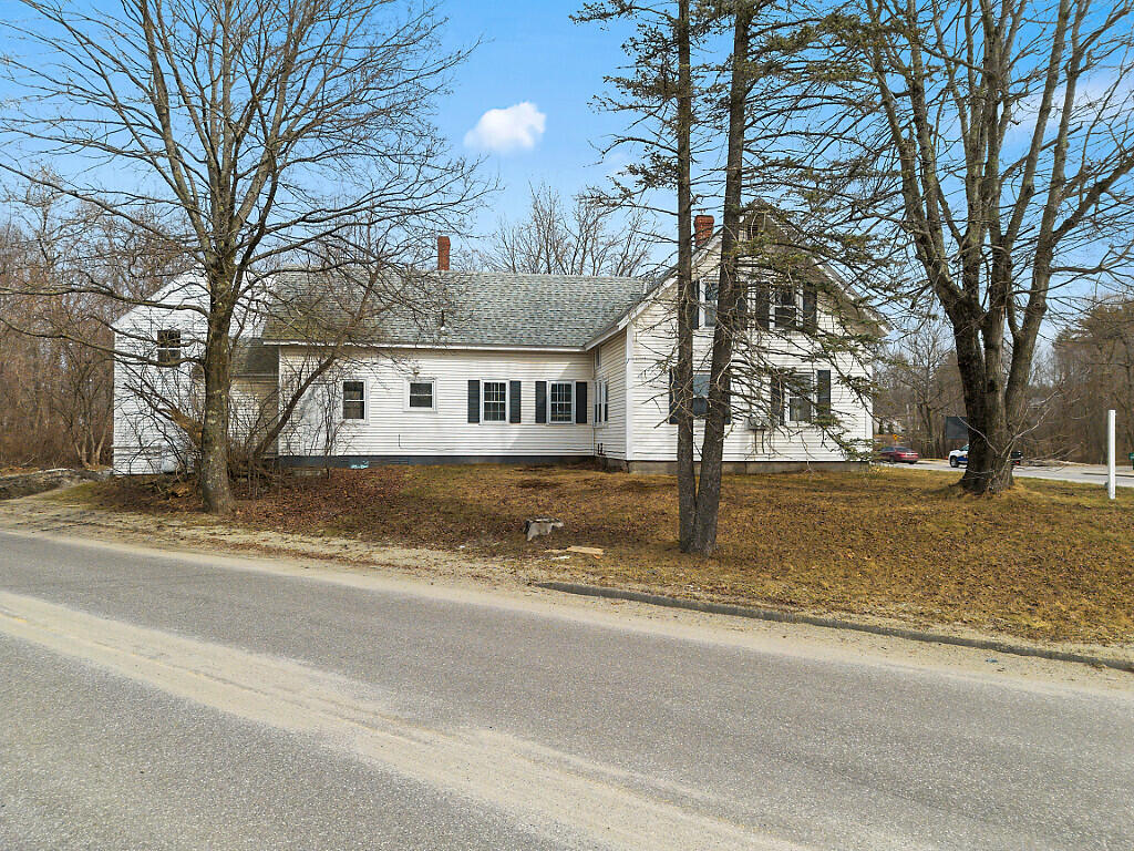 903 Western Avenue Property Photo 39