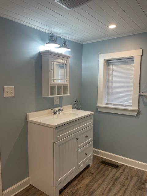 466 Main Street Property Photo 16