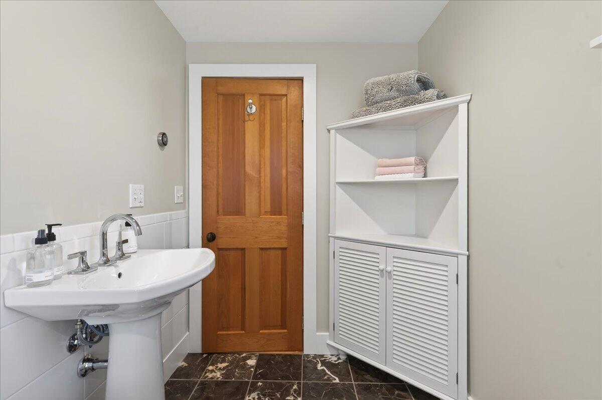 67 Tea Hill Road Property Photo 25