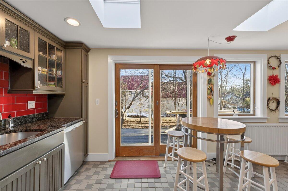 67 Tea Hill Road Property Photo 47