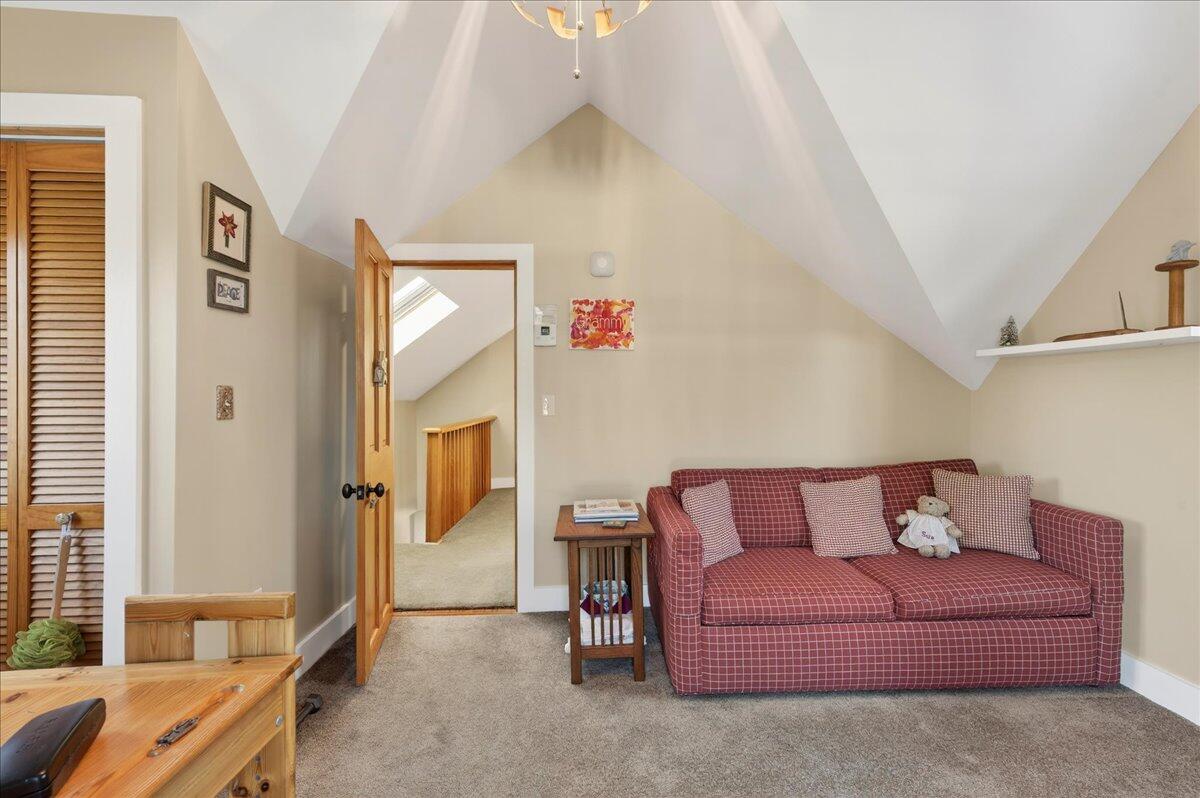 67 Tea Hill Road Property Photo 74