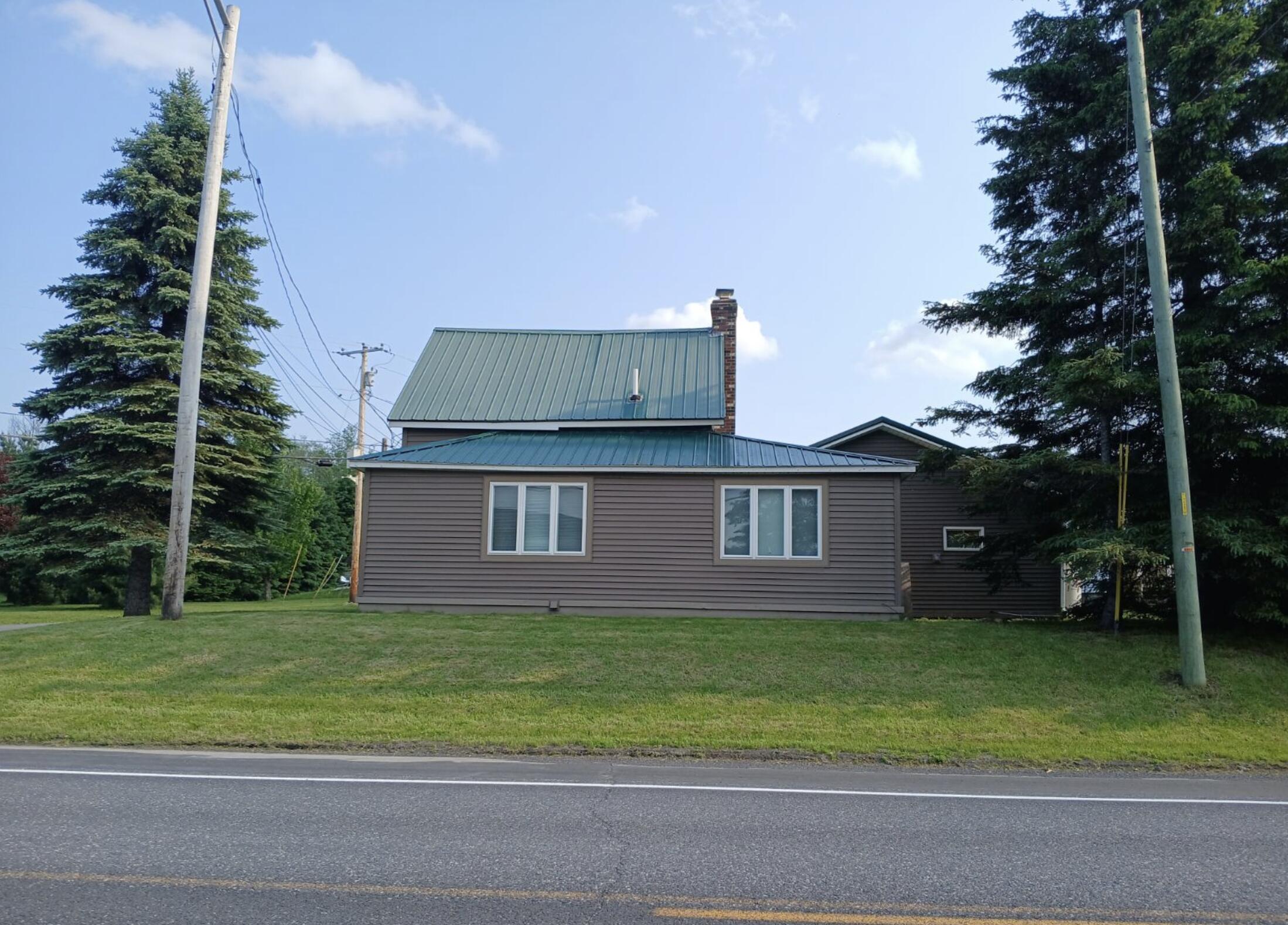 837 Main Street Property Photo 5