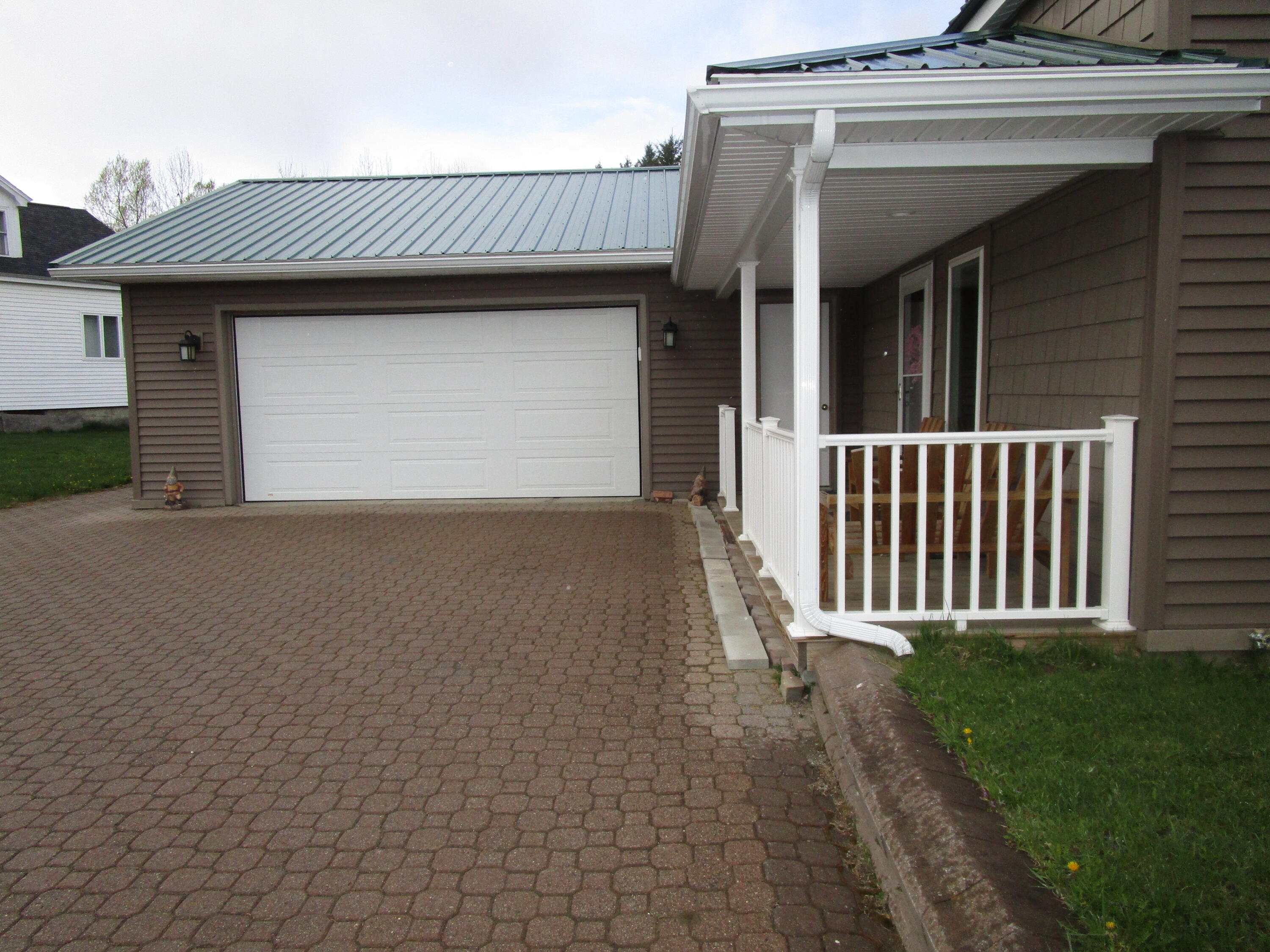 837 Main Street Property Photo 7
