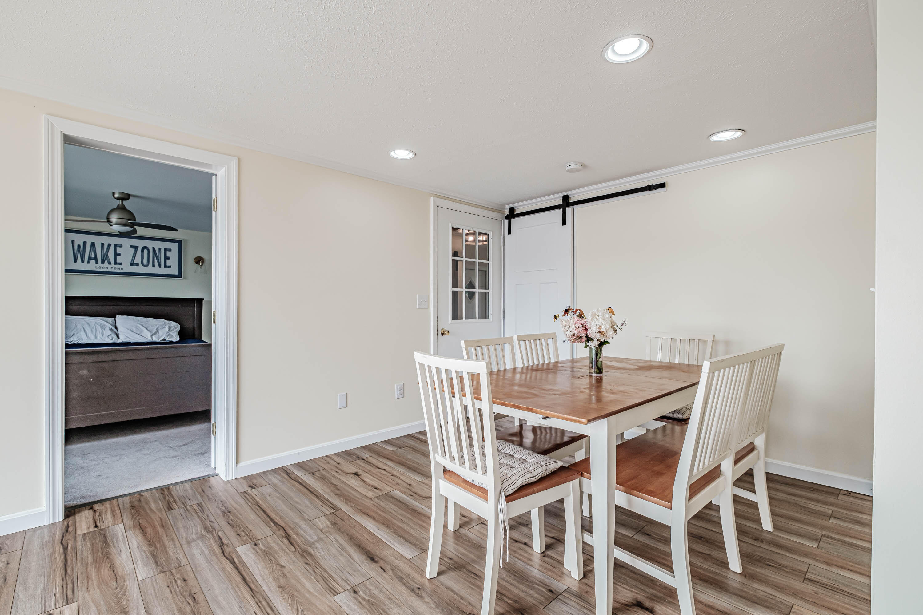 95 Loop Road Property Photo 11