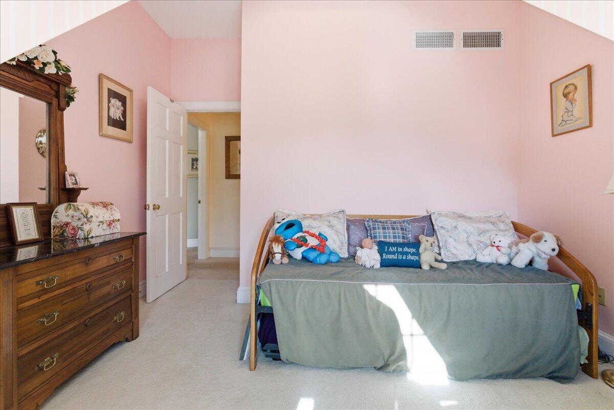 6 Stone Ridge Drive Property Photo 44